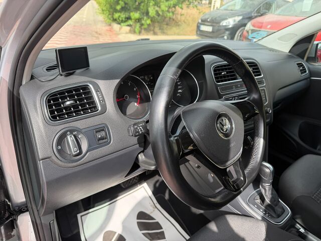 VOLKSWAGEN POLO ADVANCE 1.2 TSI AUTO SPANISH LHD IN SPAIN 72000 MILES SUPER 2015